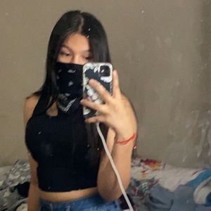 Meet your Posher, Aliza